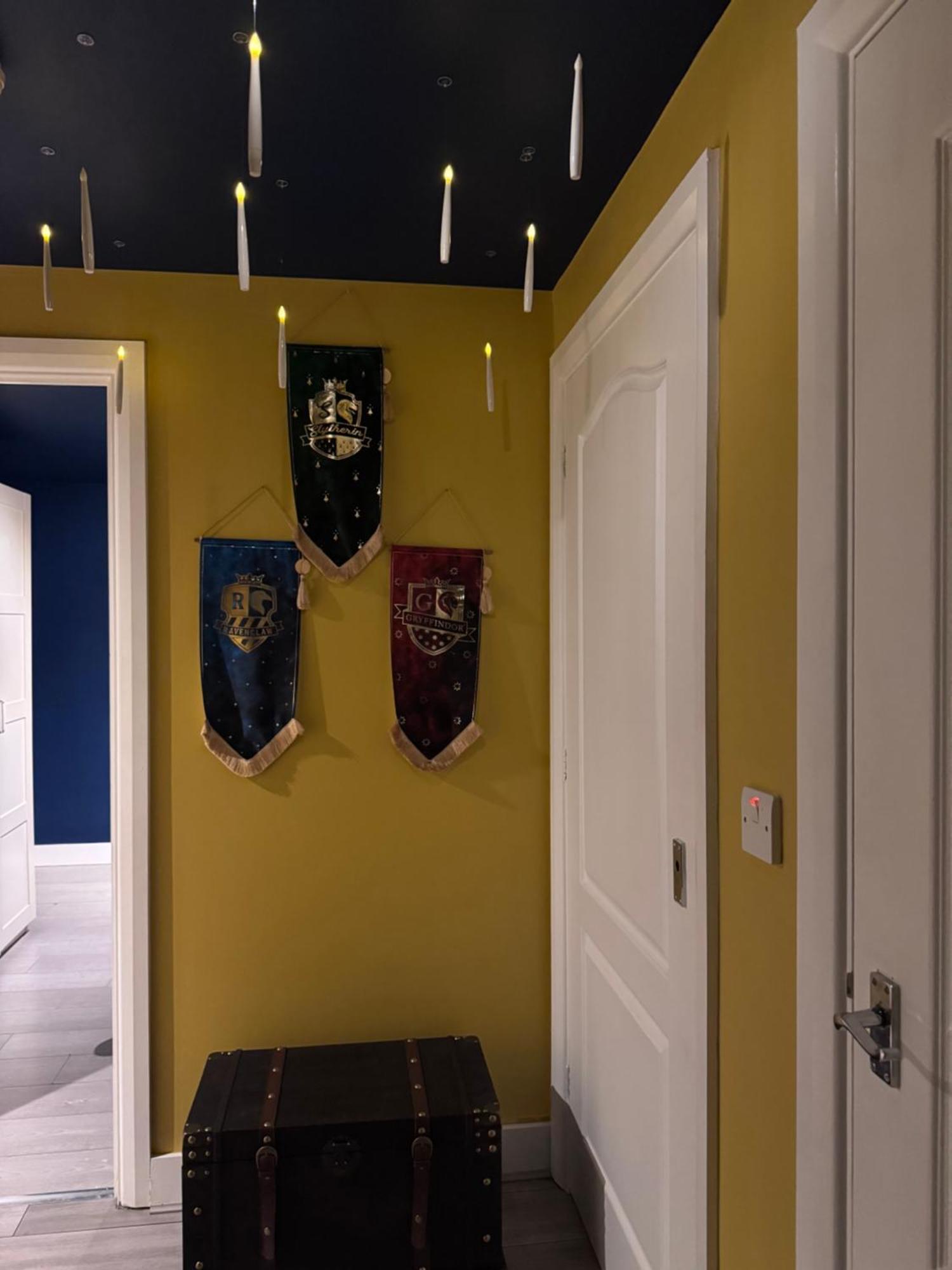 Hogwarts Apartment Abbots Langley Екстериор снимка
